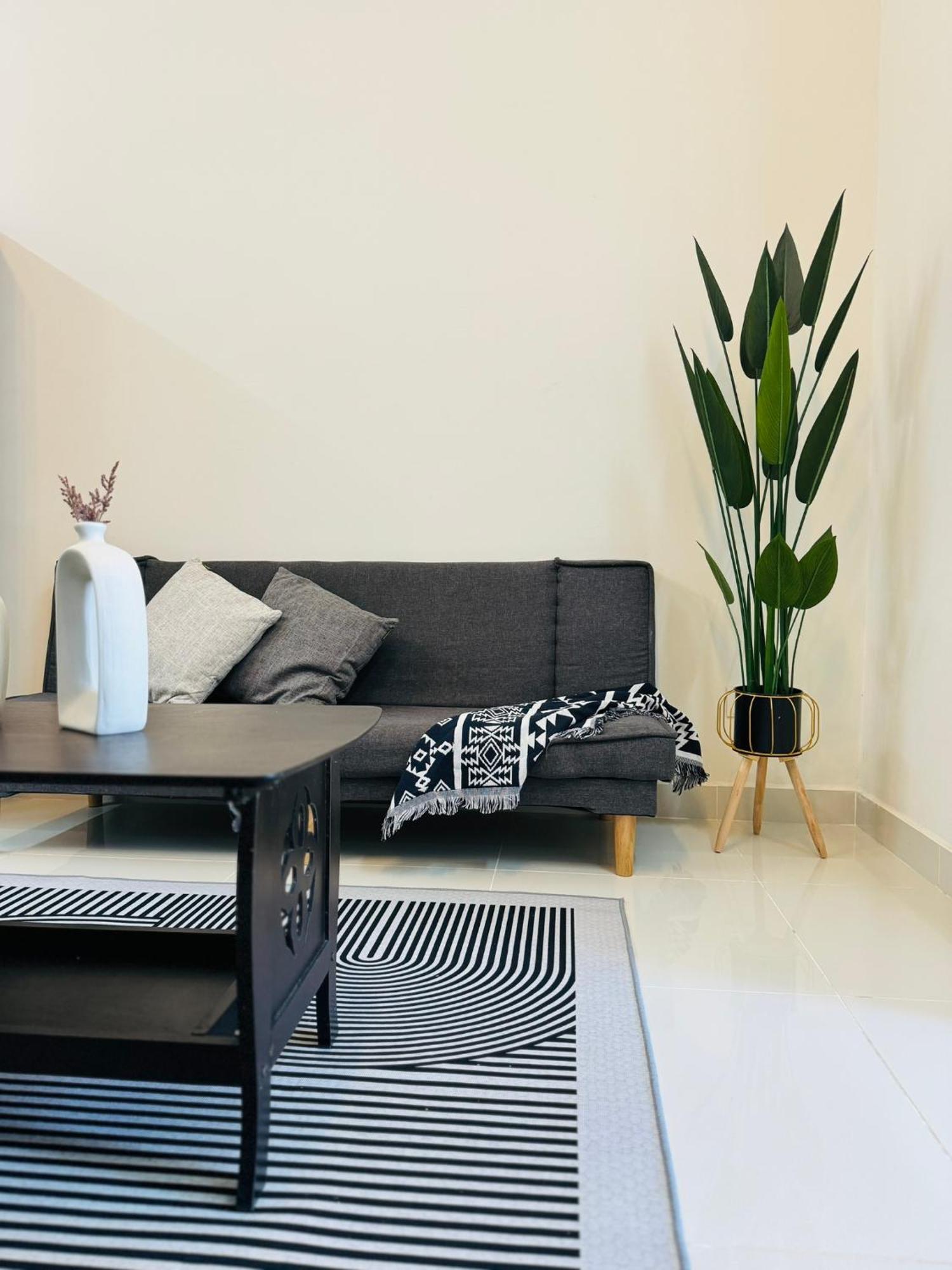 Coresoho Suite By Bkastaycation Kotawarisan Sepang Klia Airport, Free Wifi ภายนอก รูปภาพ