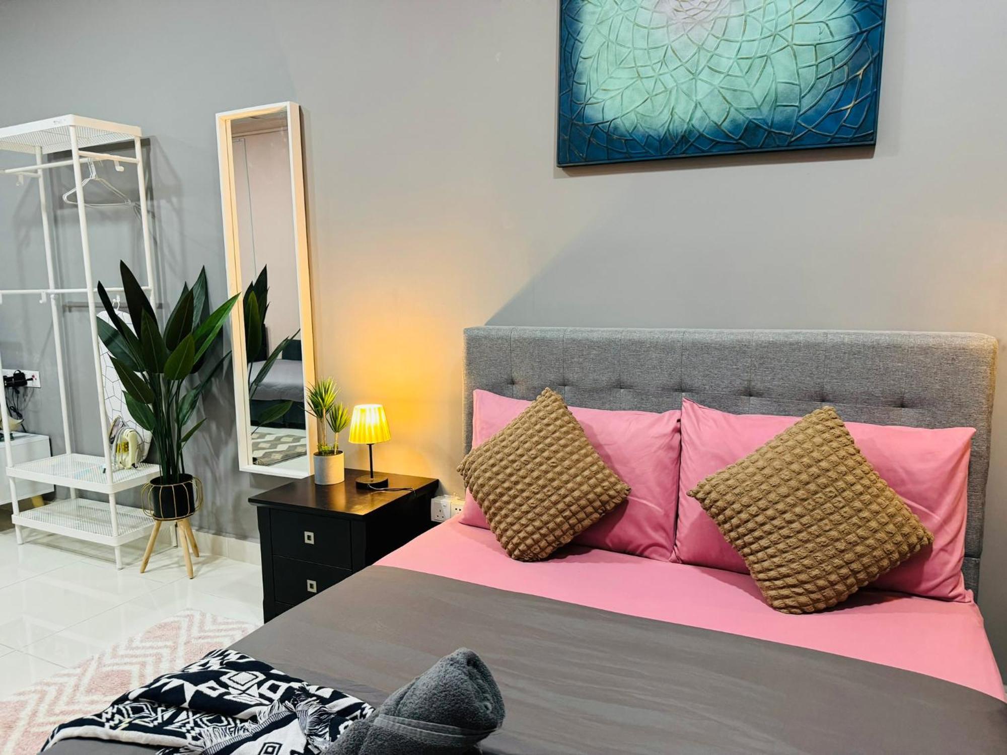 Coresoho Suite By Bkastaycation Kotawarisan Sepang Klia Airport, Free Wifi ภายนอก รูปภาพ