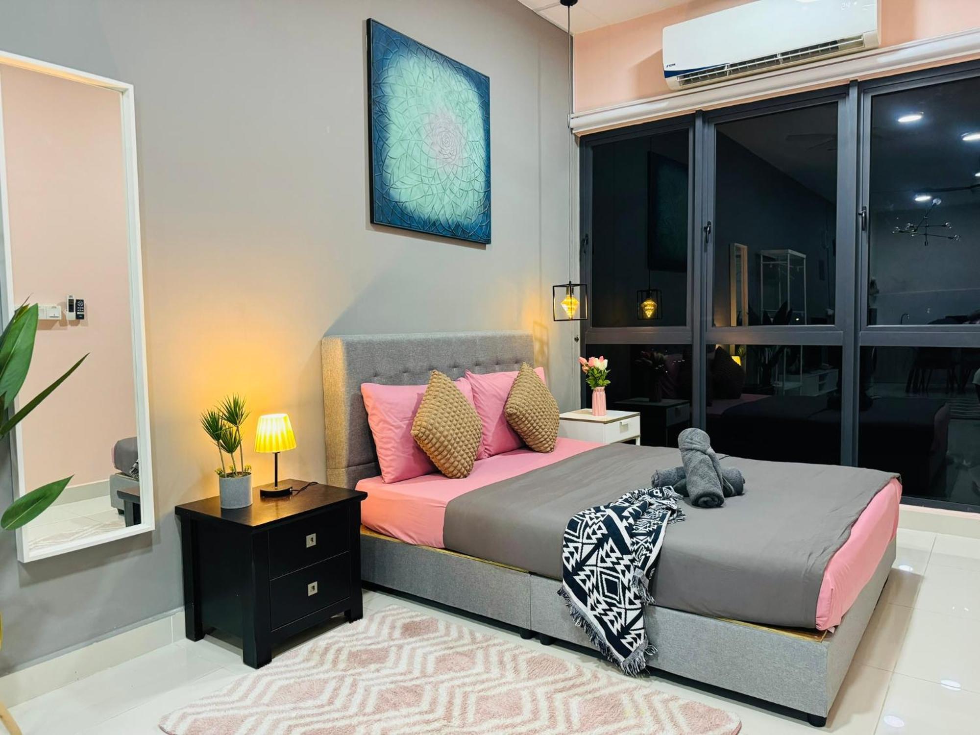 Coresoho Suite By Bkastaycation Kotawarisan Sepang Klia Airport, Free Wifi ภายนอก รูปภาพ